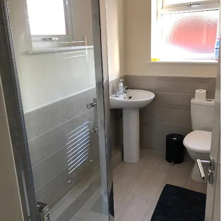 M60 Modern Studio Appartment With Free Parking Denton  Exterior photo